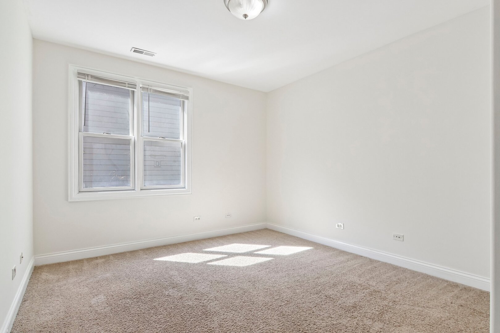 6526 S Kimbark Avenue 2s Property Photo 23