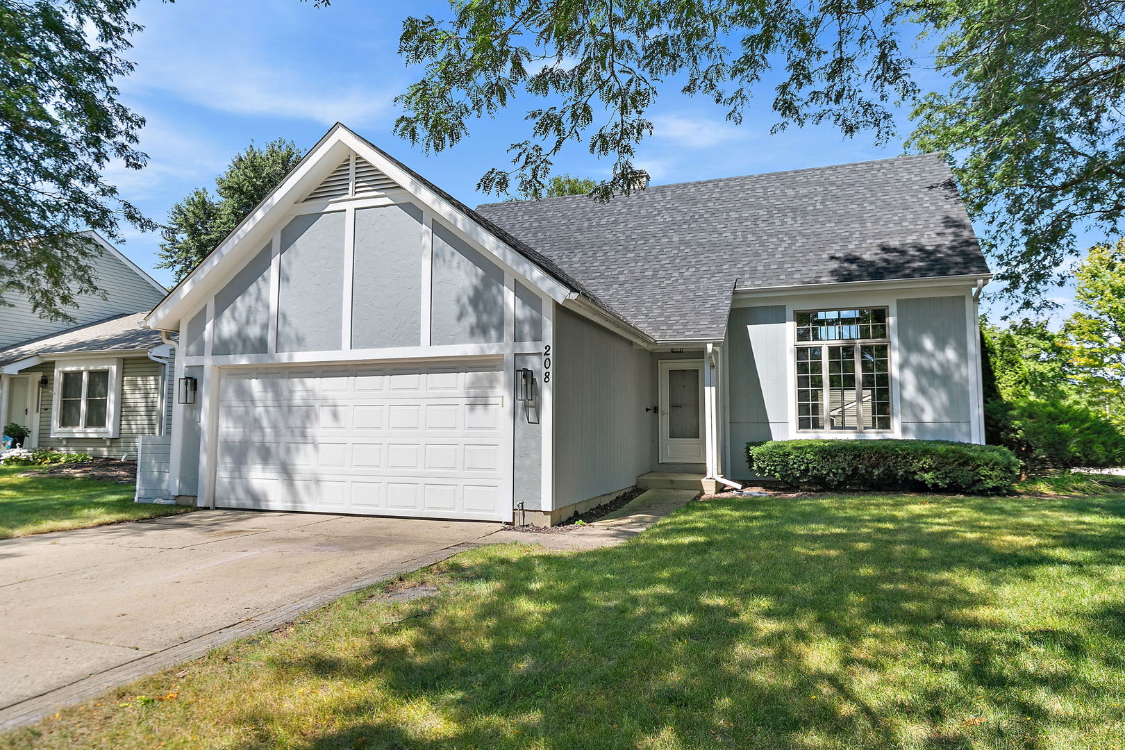 208 Carol Ann Drive Property Photo 1