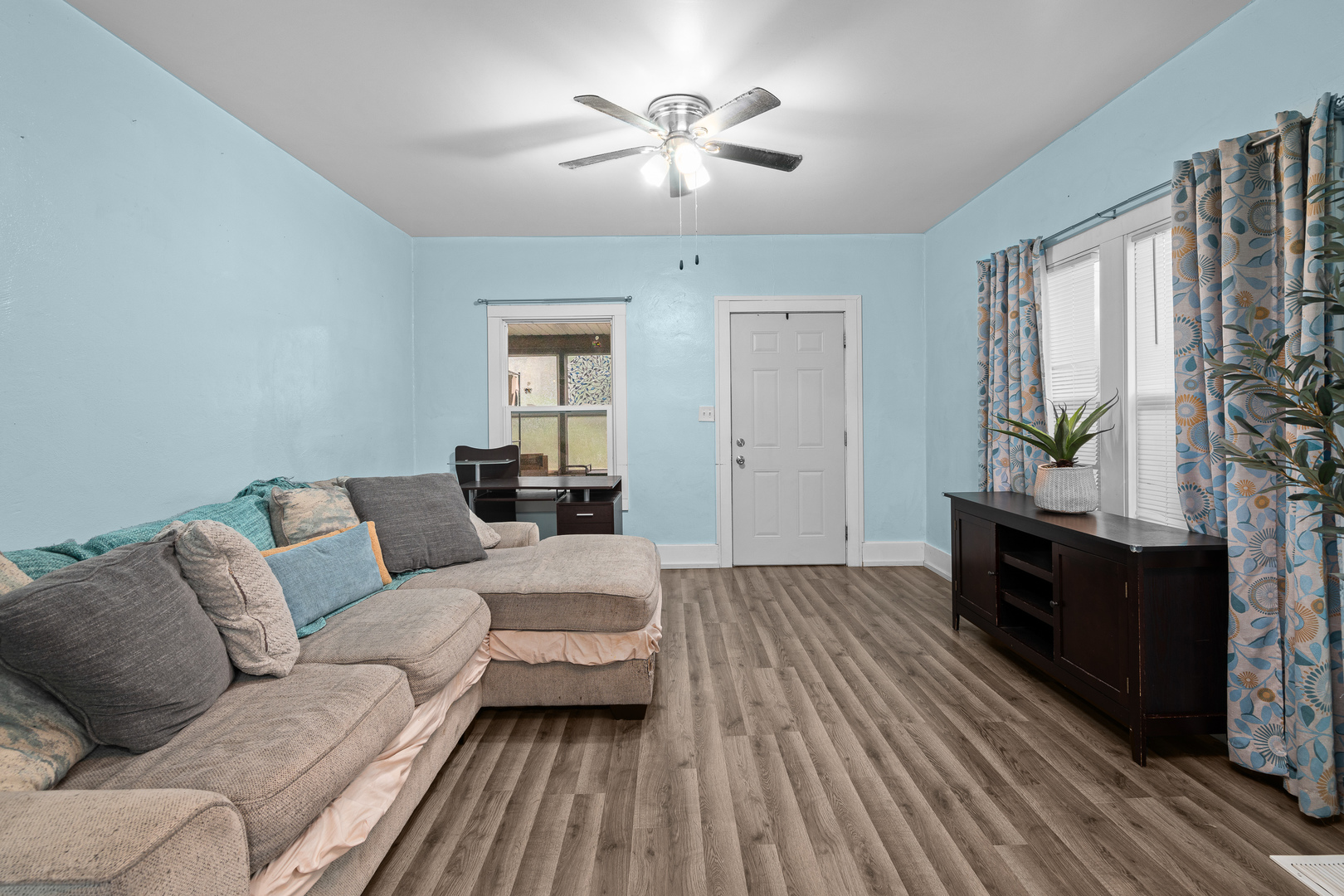 922 Madison Street Property Photo 2
