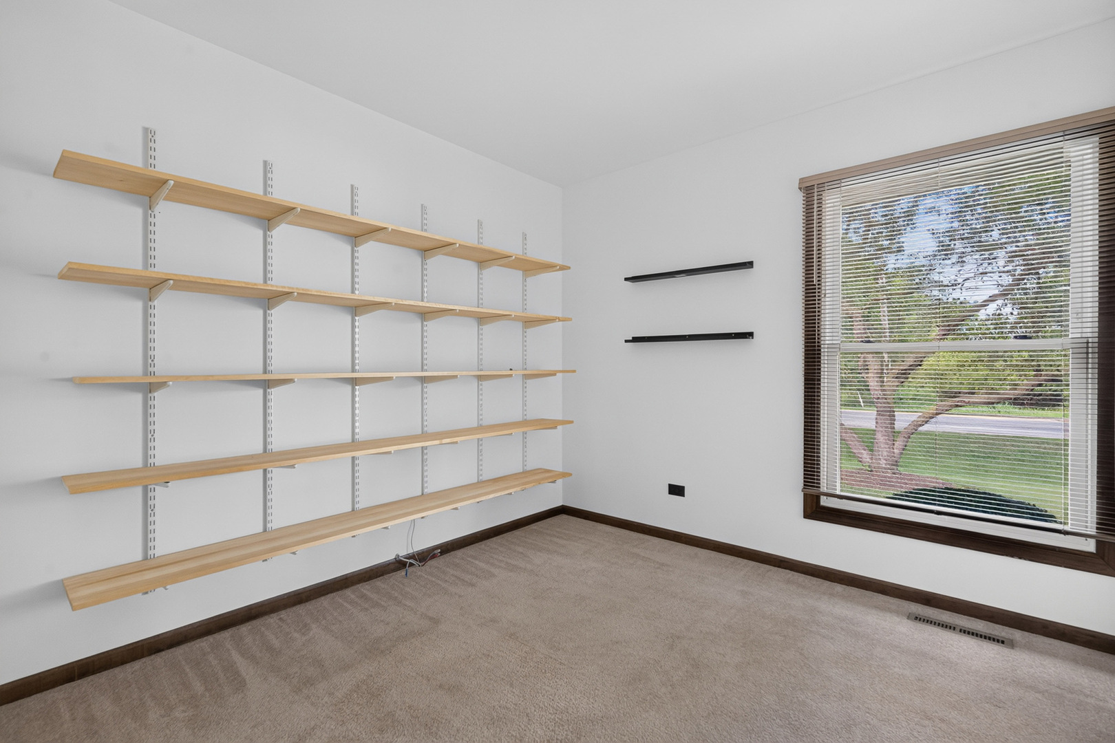 6712 Silver Lake Road Property Photo 12