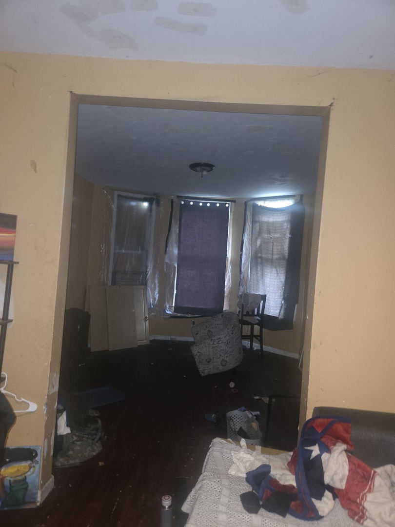 5610 S Throop Street Property Photo 2