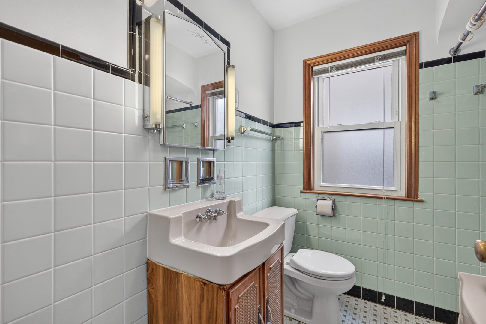 3628 N Nottingham Avenue Property Photo 11