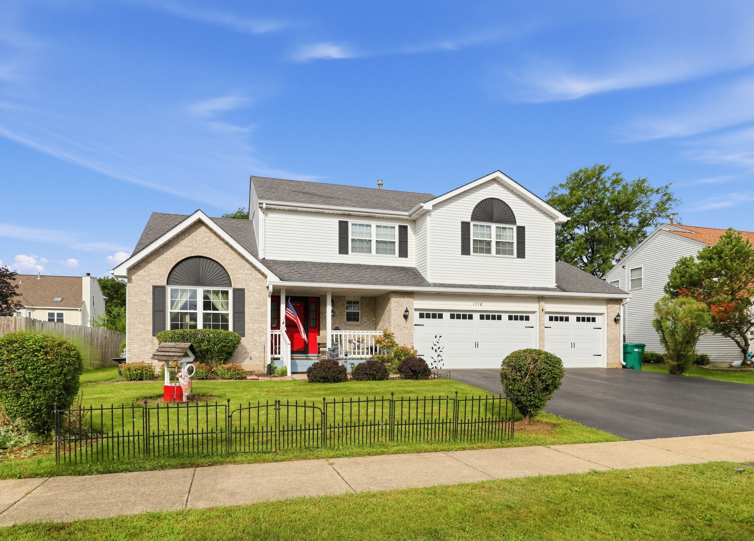 1718 Midday Drive Property Photo 2