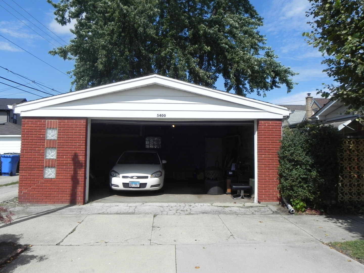 5400 N Mulligan Avenue Property Photo 21