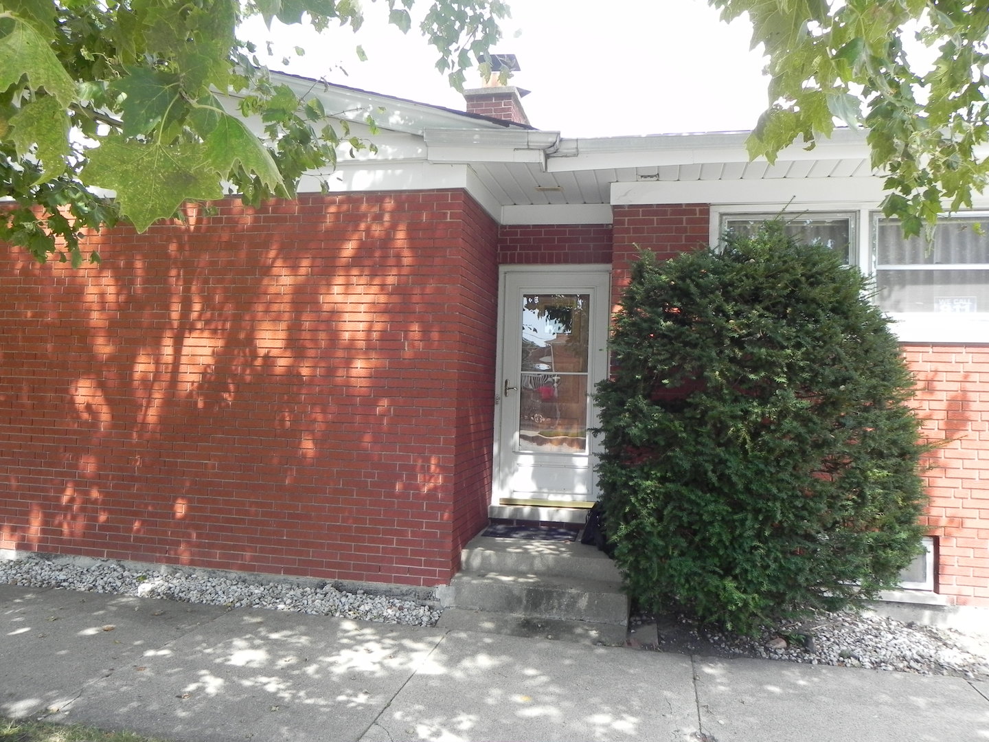 5400 N Mulligan Avenue Property Photo 23