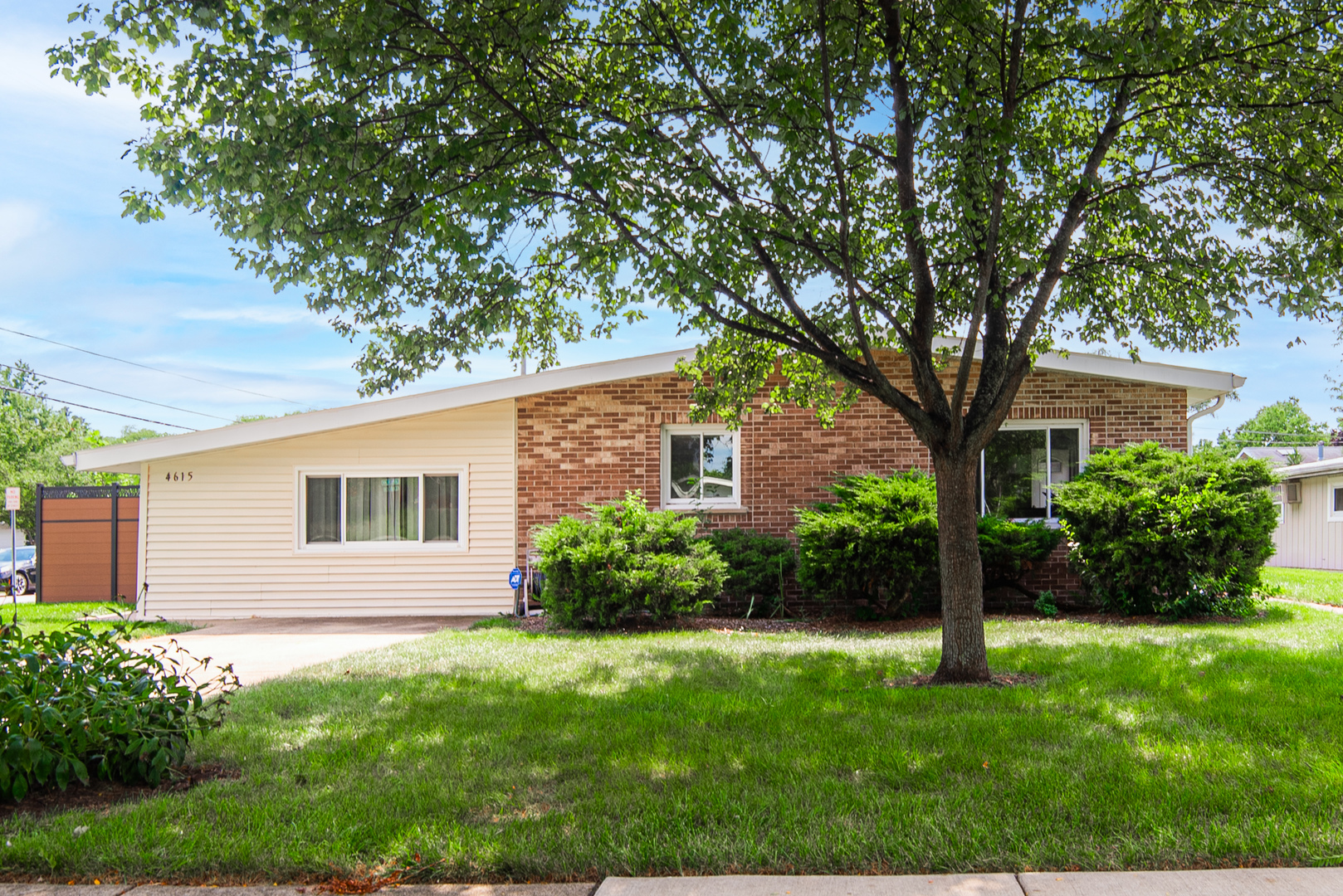 4615 Larch Avenue Property Photo 1