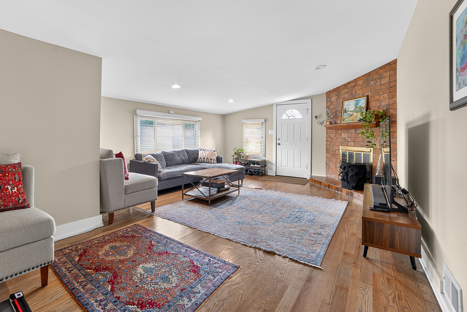 4615 Larch Avenue Property Photo 7