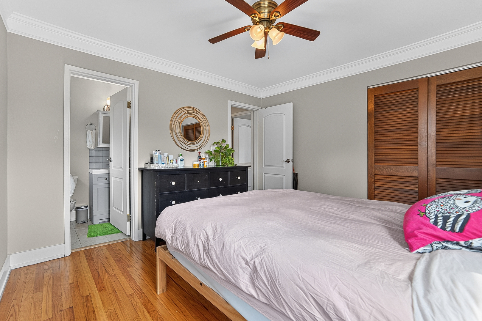 4615 Larch Avenue Property Photo 10