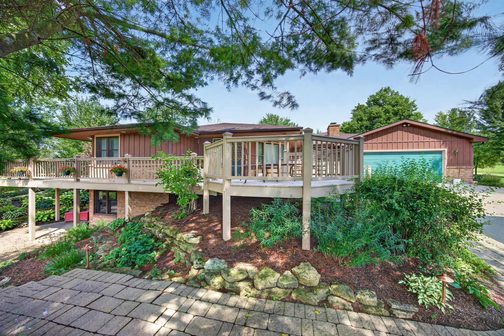 12754171 Property Photo 1