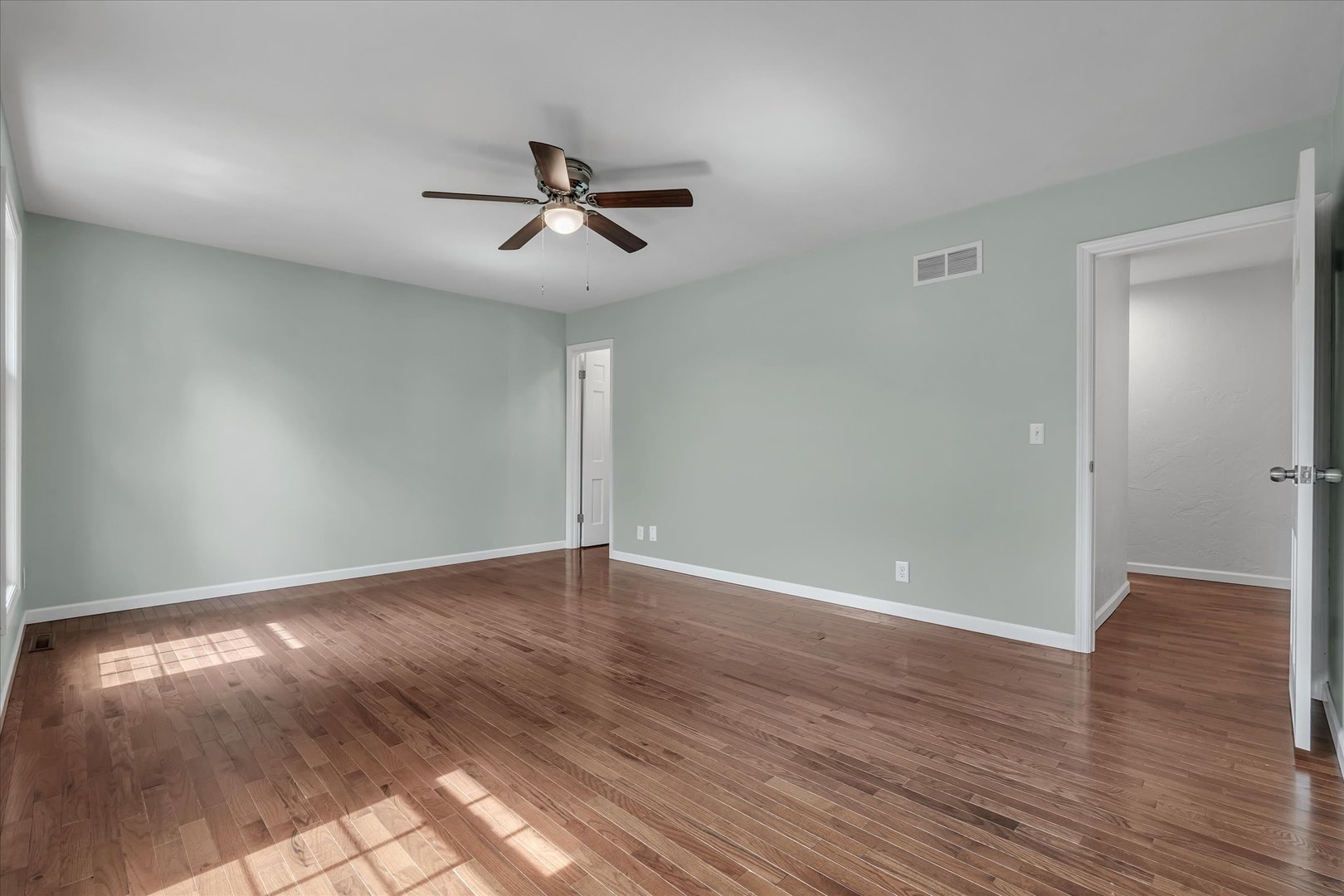 3727 31st Avenue Property Photo 22