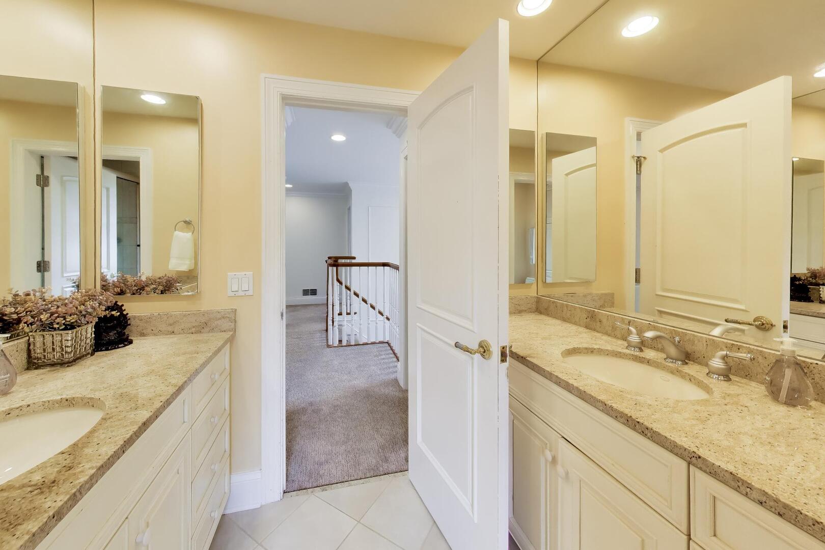 1229 Fairfield Road Property Photo 16