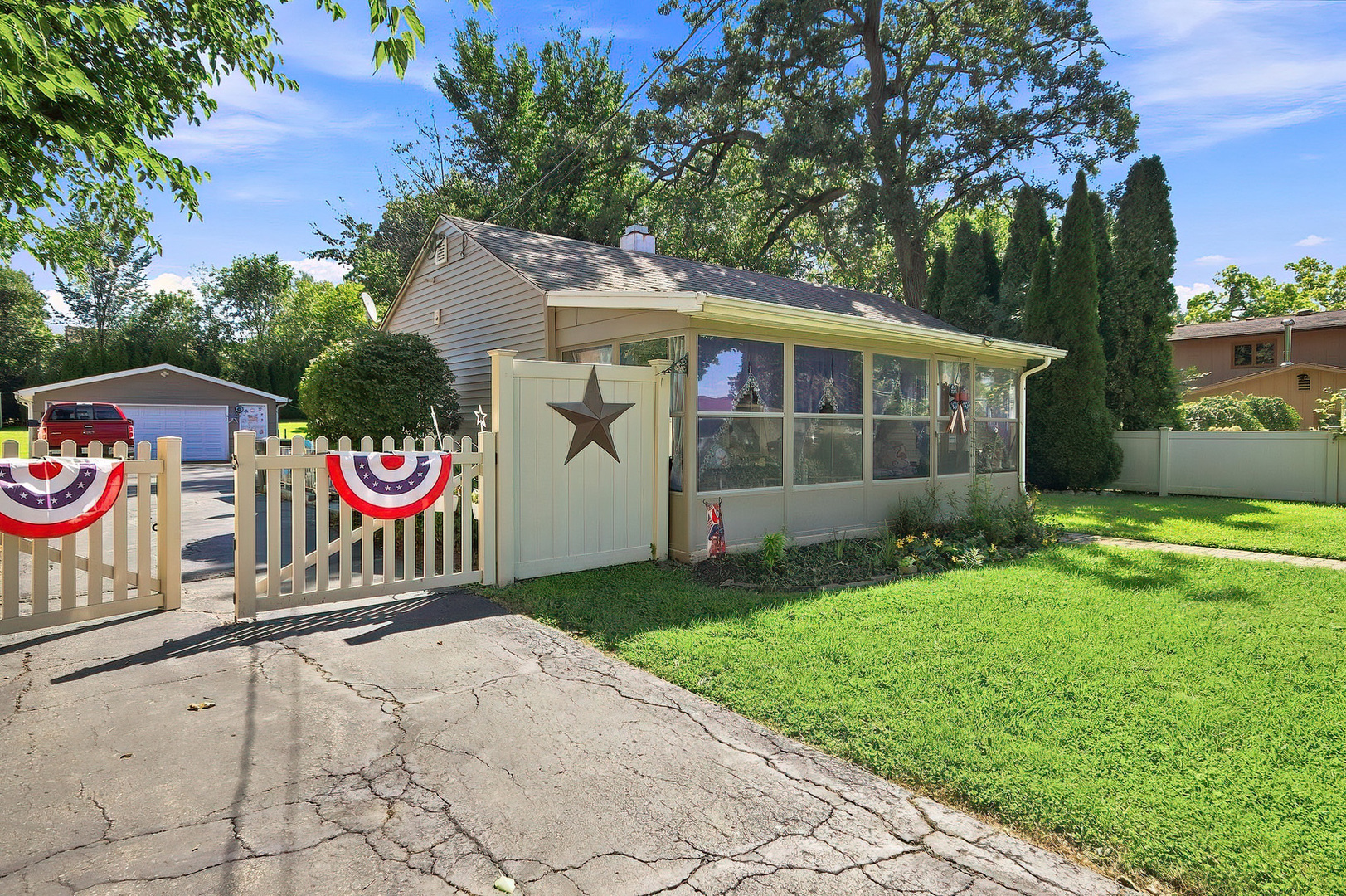 22841 128th Street Property Photo 2