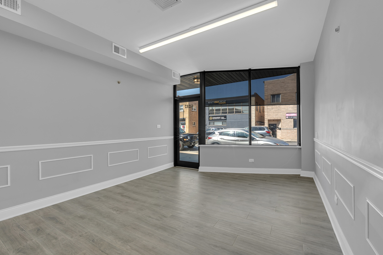 6239-41 W Belmont Avenue Property Photo 10