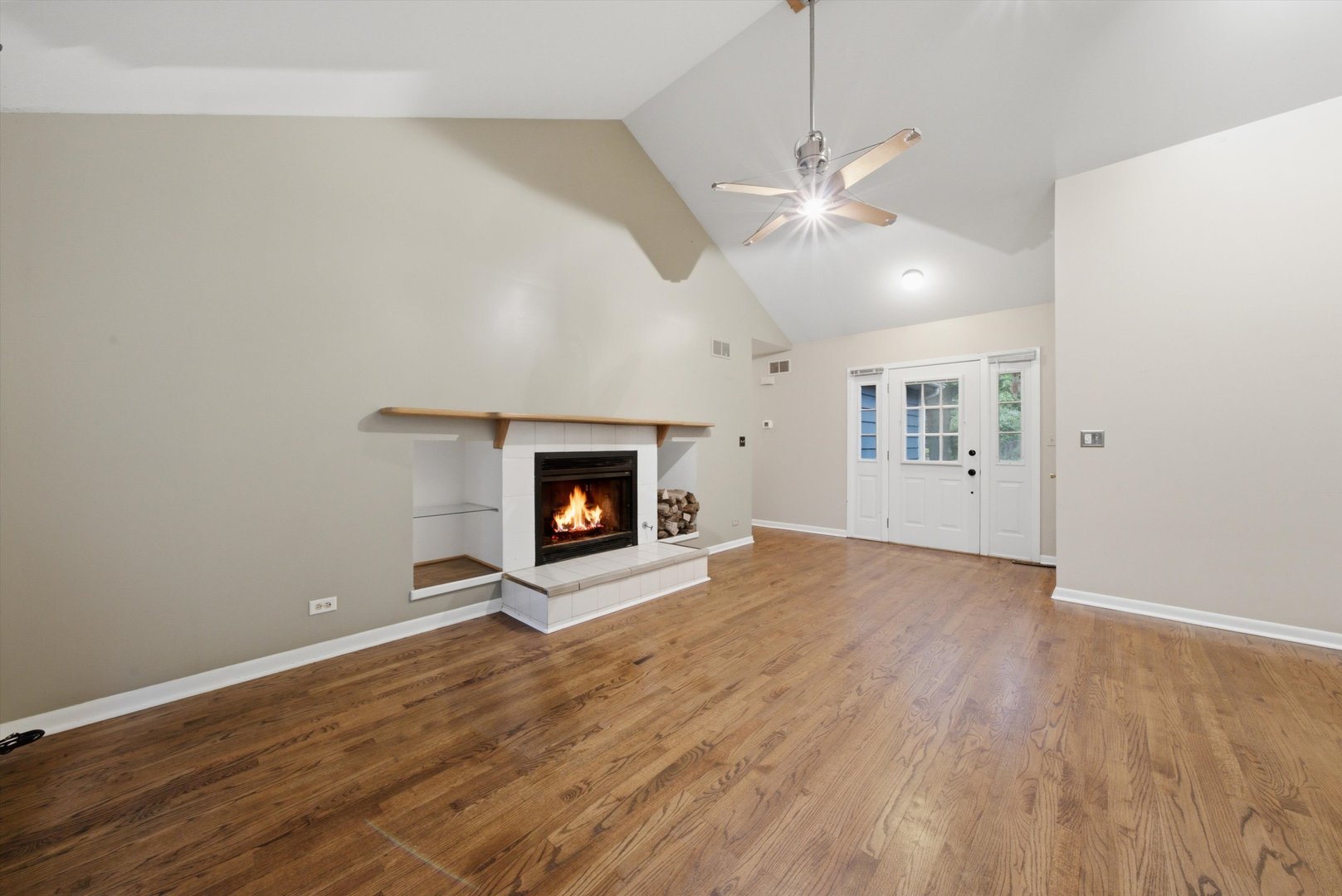 929 Alton Court Property Photo 9