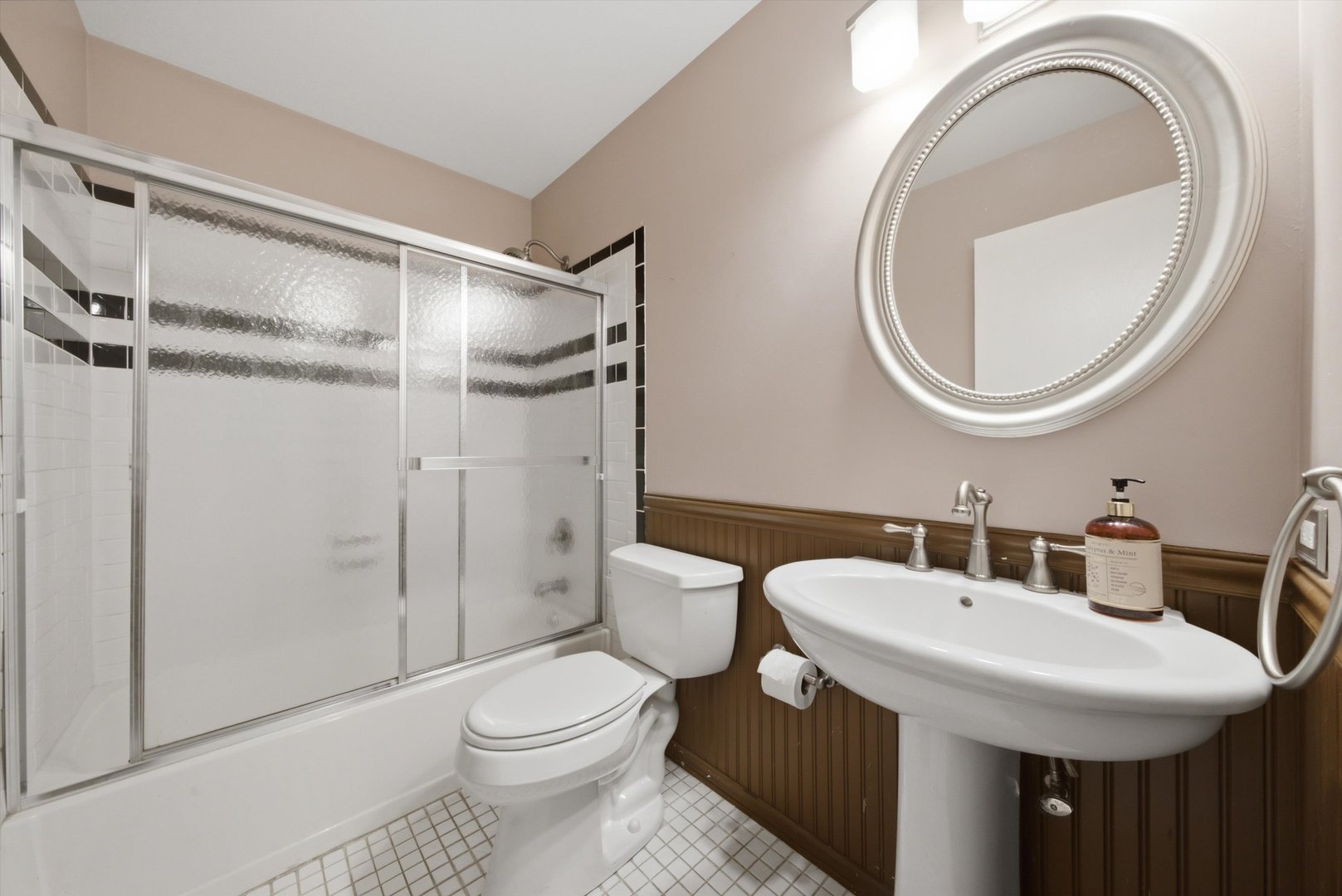 929 Alton Court Property Photo 17