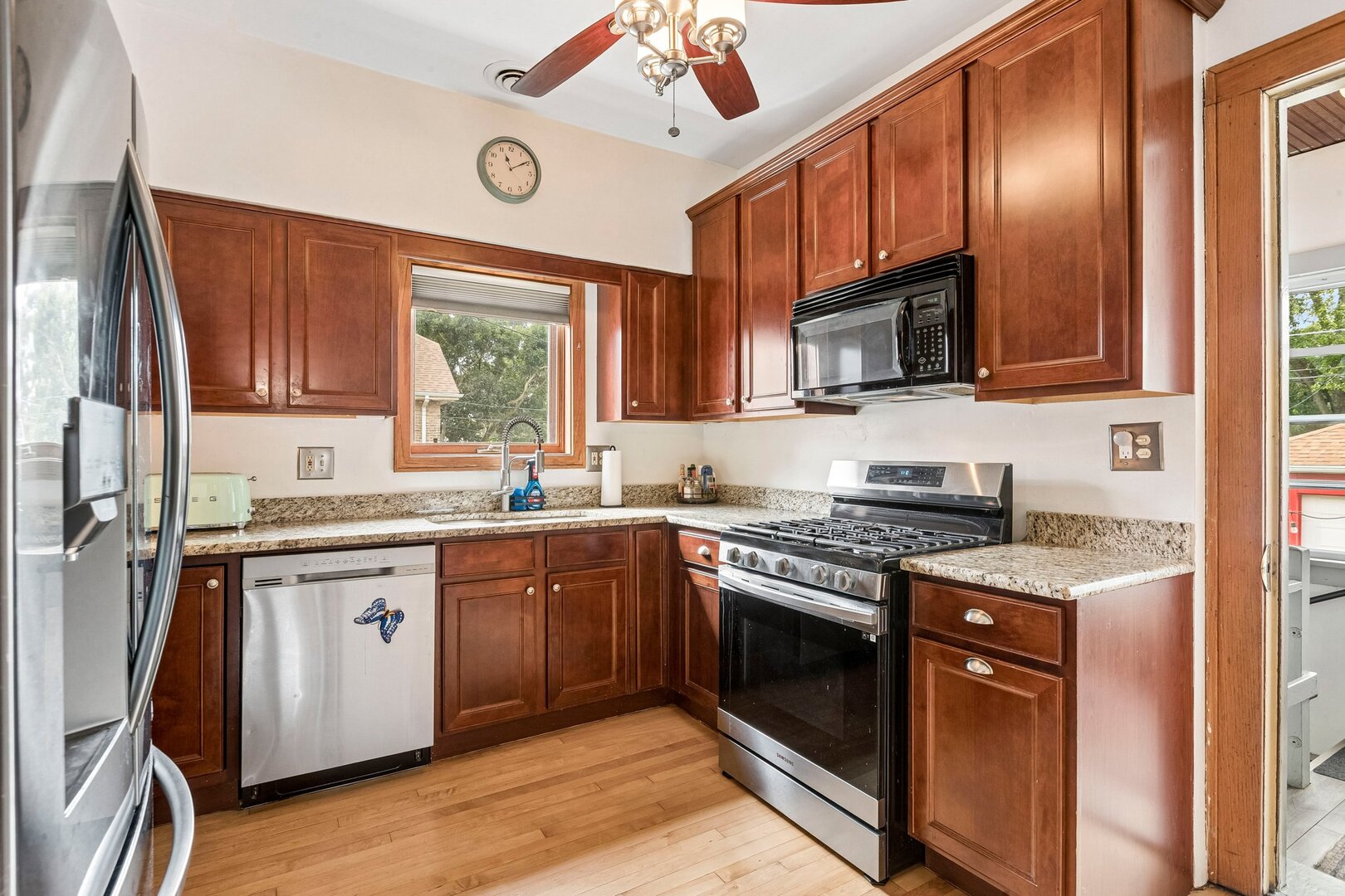 3616 Wisconsin Avenue Property Photo 10