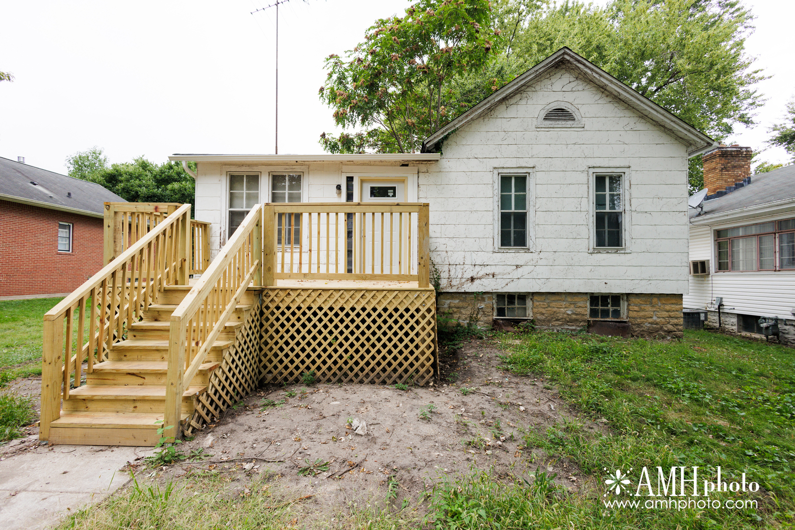 1065 S 4th Avenue Property Photo 1