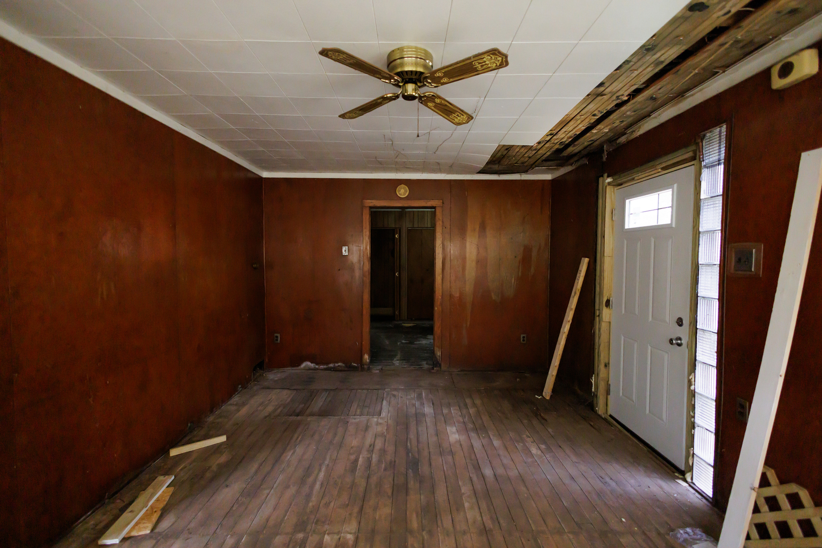 1065 S 4th Avenue Property Photo 8