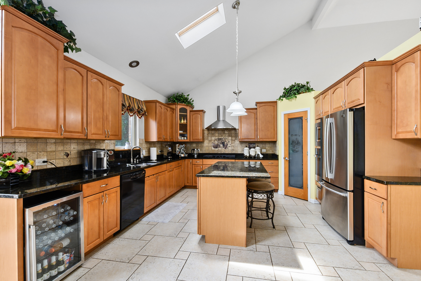 6921 W Mccampbell Drive Property Photo 10