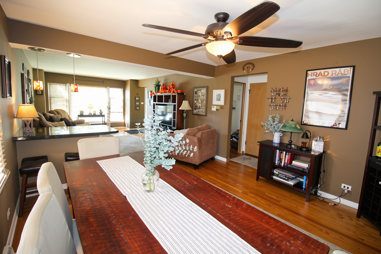 9341 Menard Avenue Property Photo 8