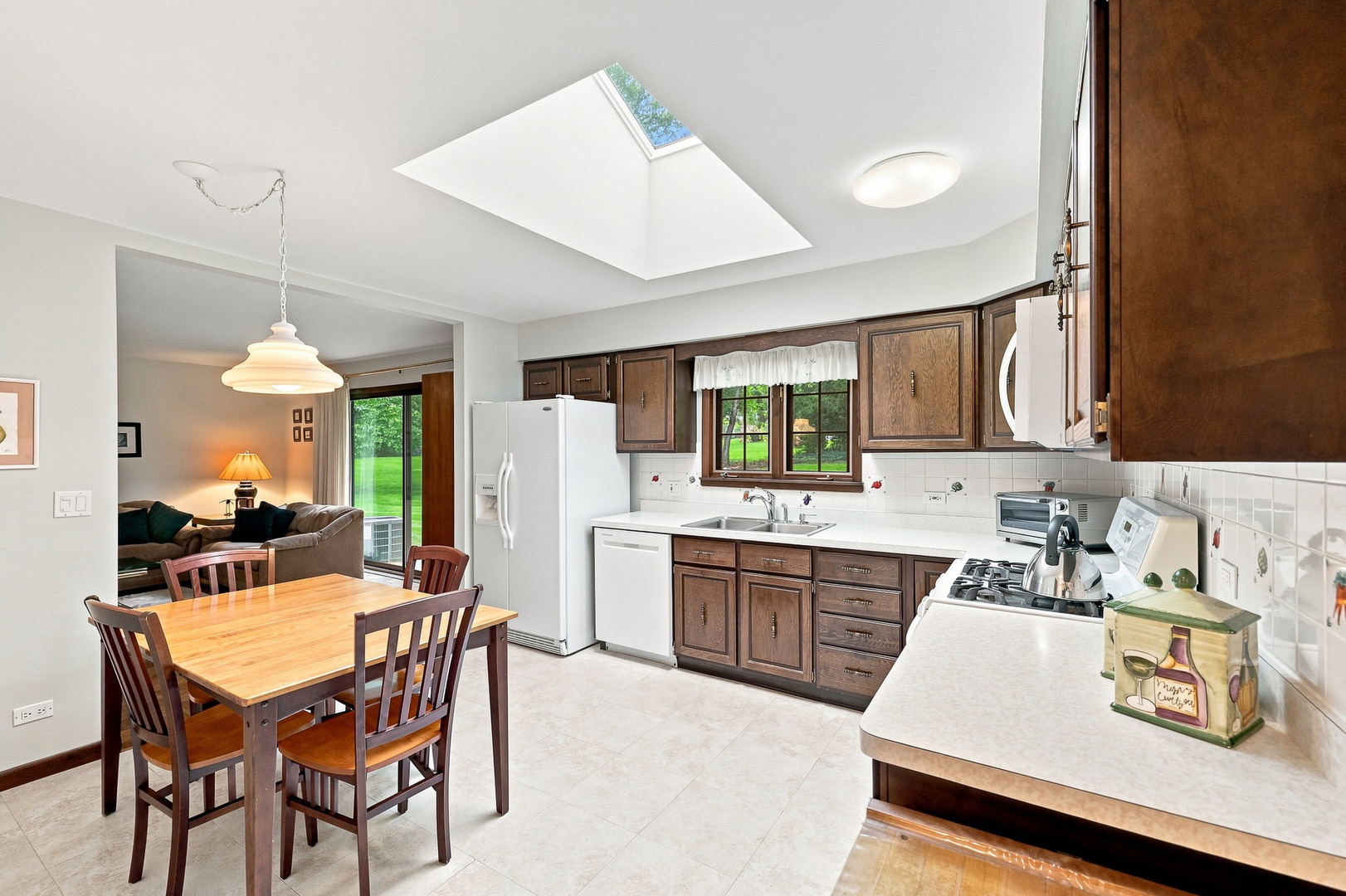 806 Roberts Road Property Photo 17
