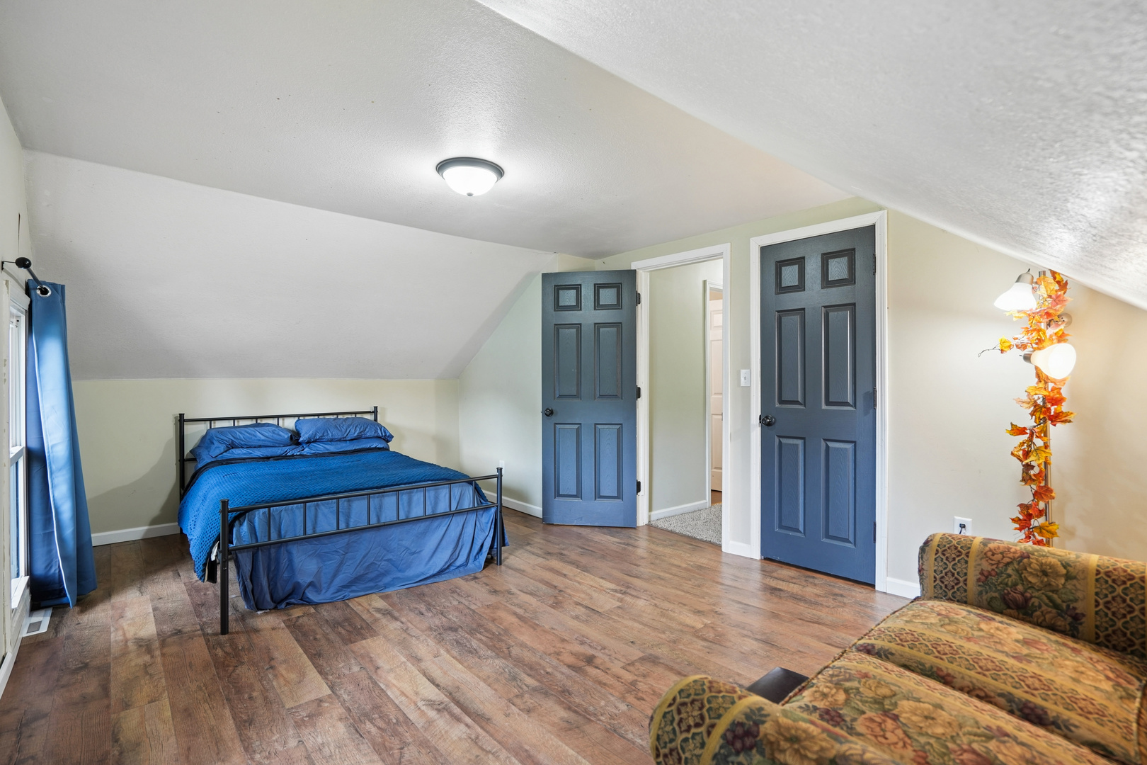 624 W 16th Street Property Photo 23