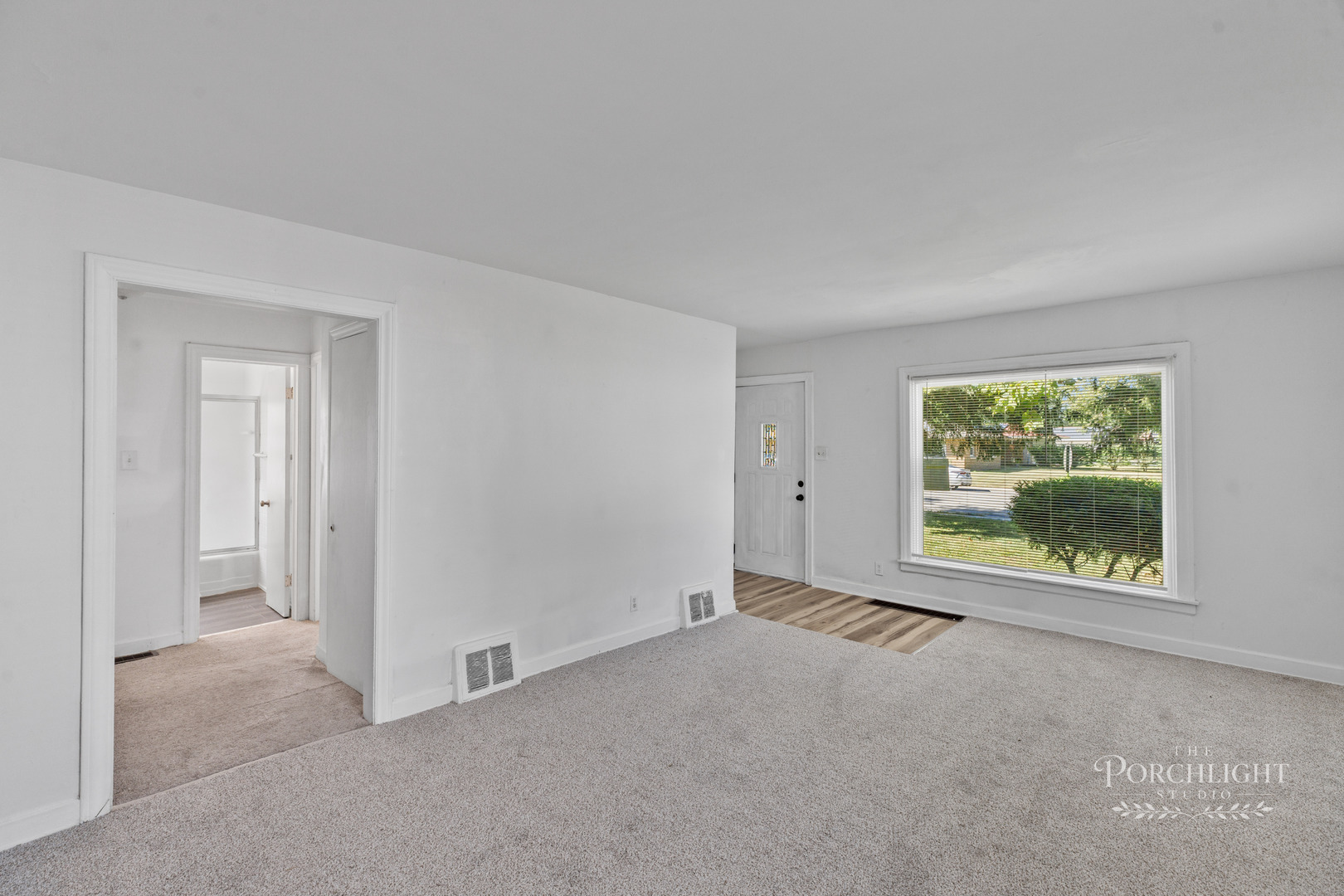 344 N Hammes Avenue Property Photo 3