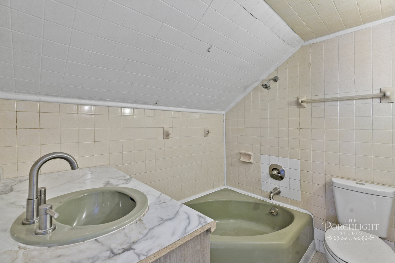 344 N Hammes Avenue Property Photo 16