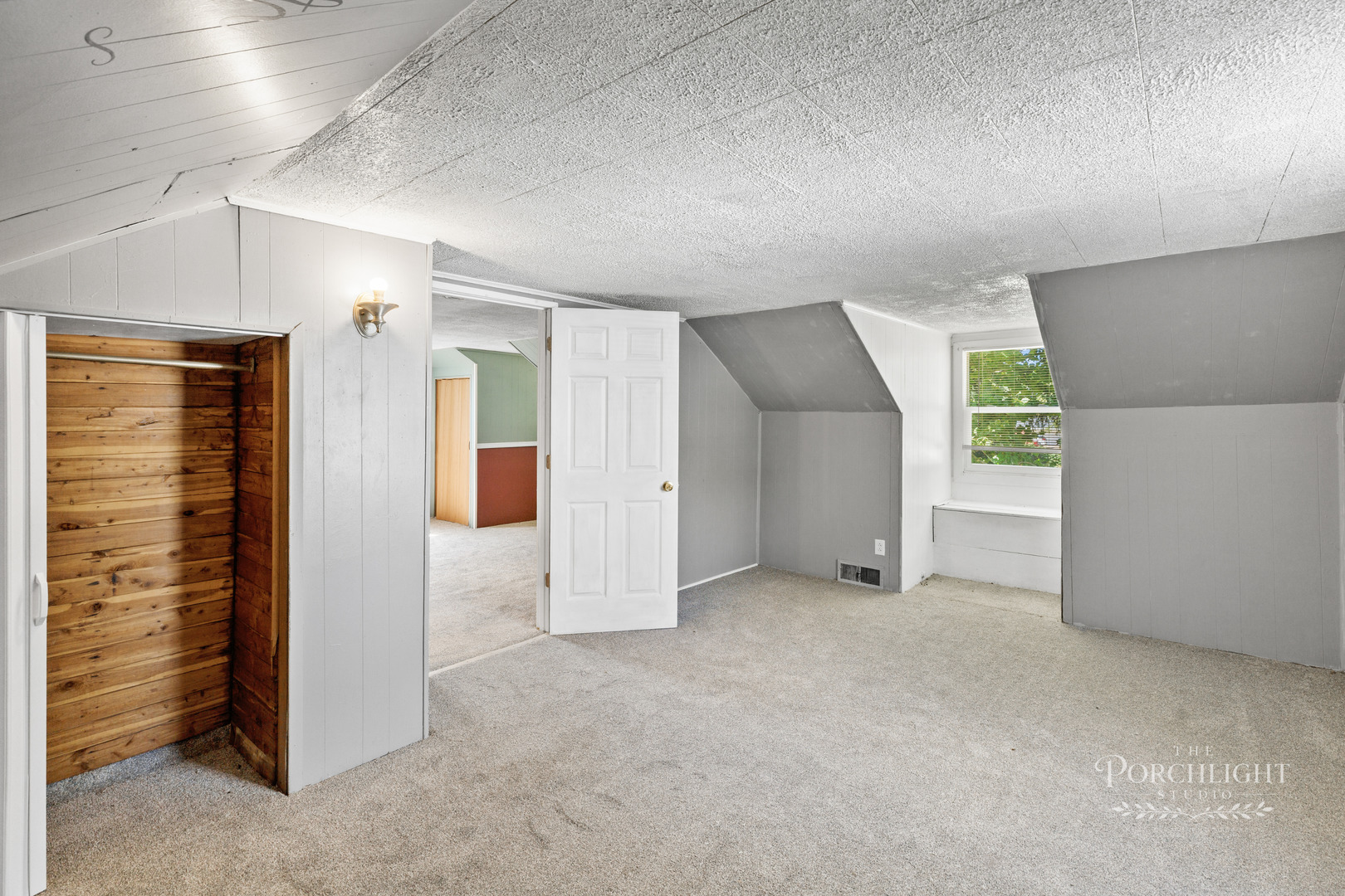 344 N Hammes Avenue Property Photo 17