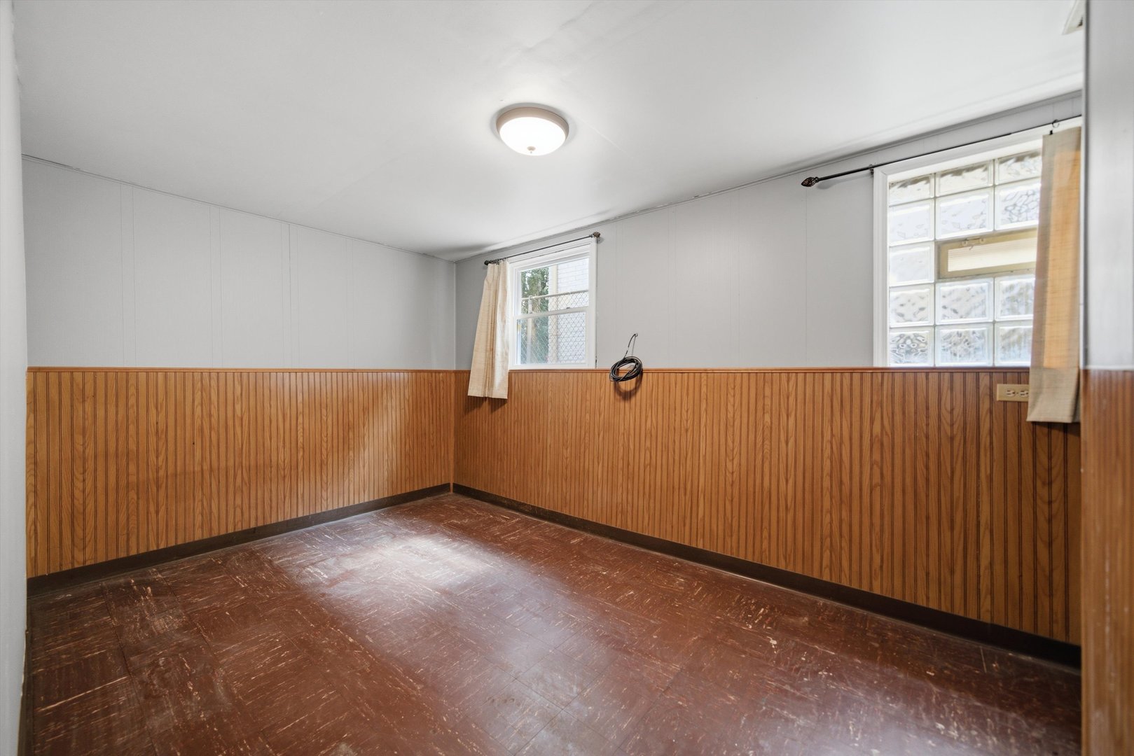 16601 Honore Avenue Property Photo 21