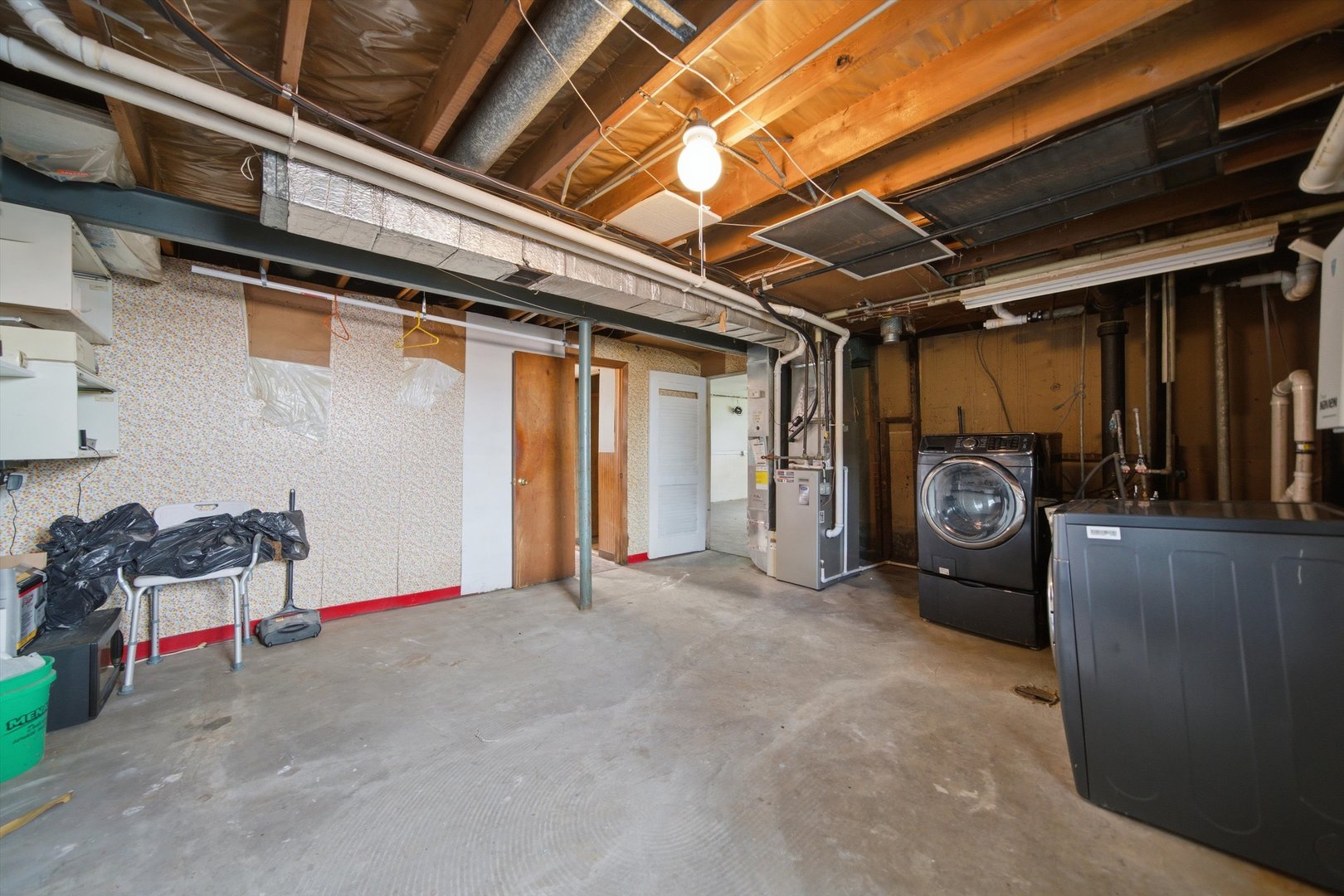 16601 Honore Avenue Property Photo 23