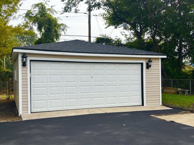 16601 Honore Avenue Property Photo 29