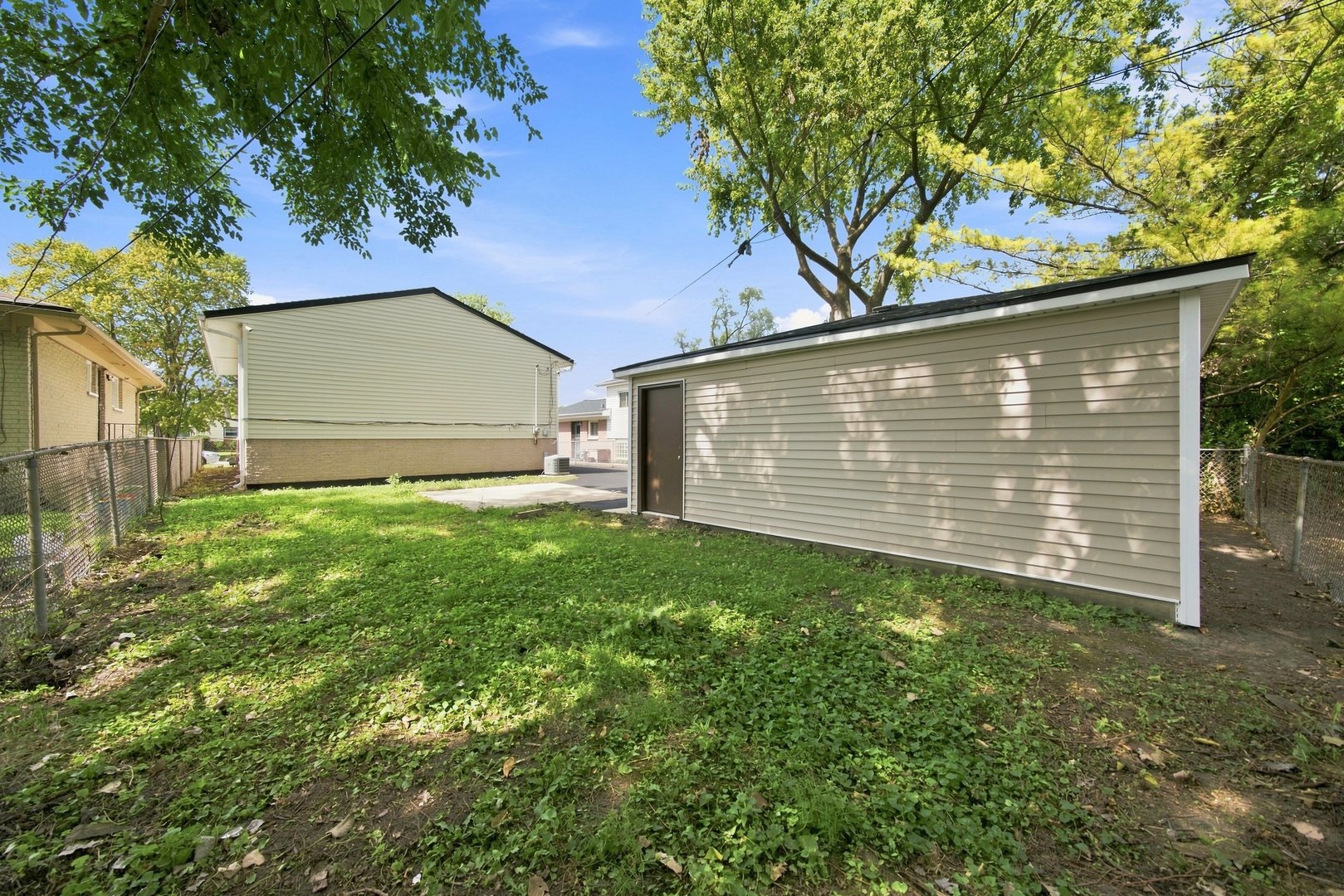 16601 Honore Avenue Property Photo 32
