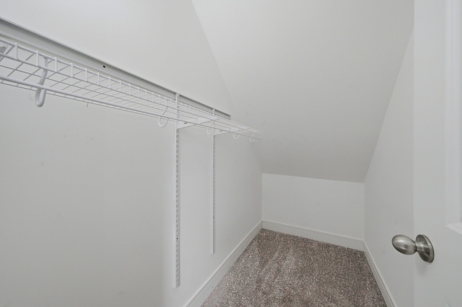 2421 N Marmora Avenue Property Photo 21