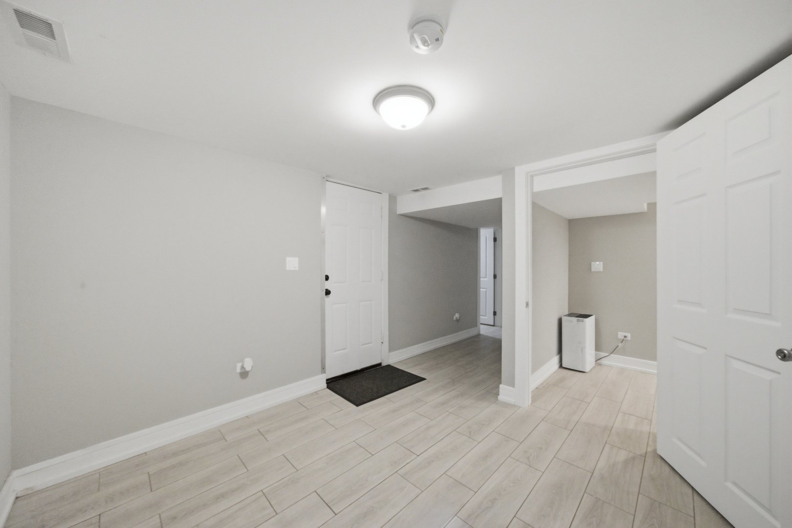 2421 N Marmora Avenue Property Photo 27