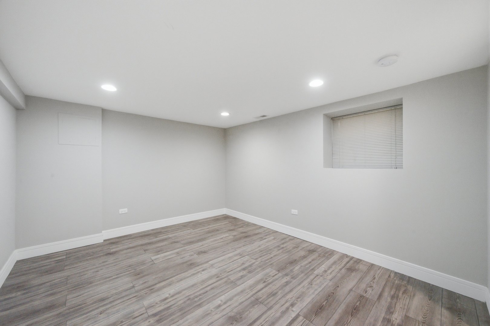 2421 N Marmora Avenue Property Photo 30