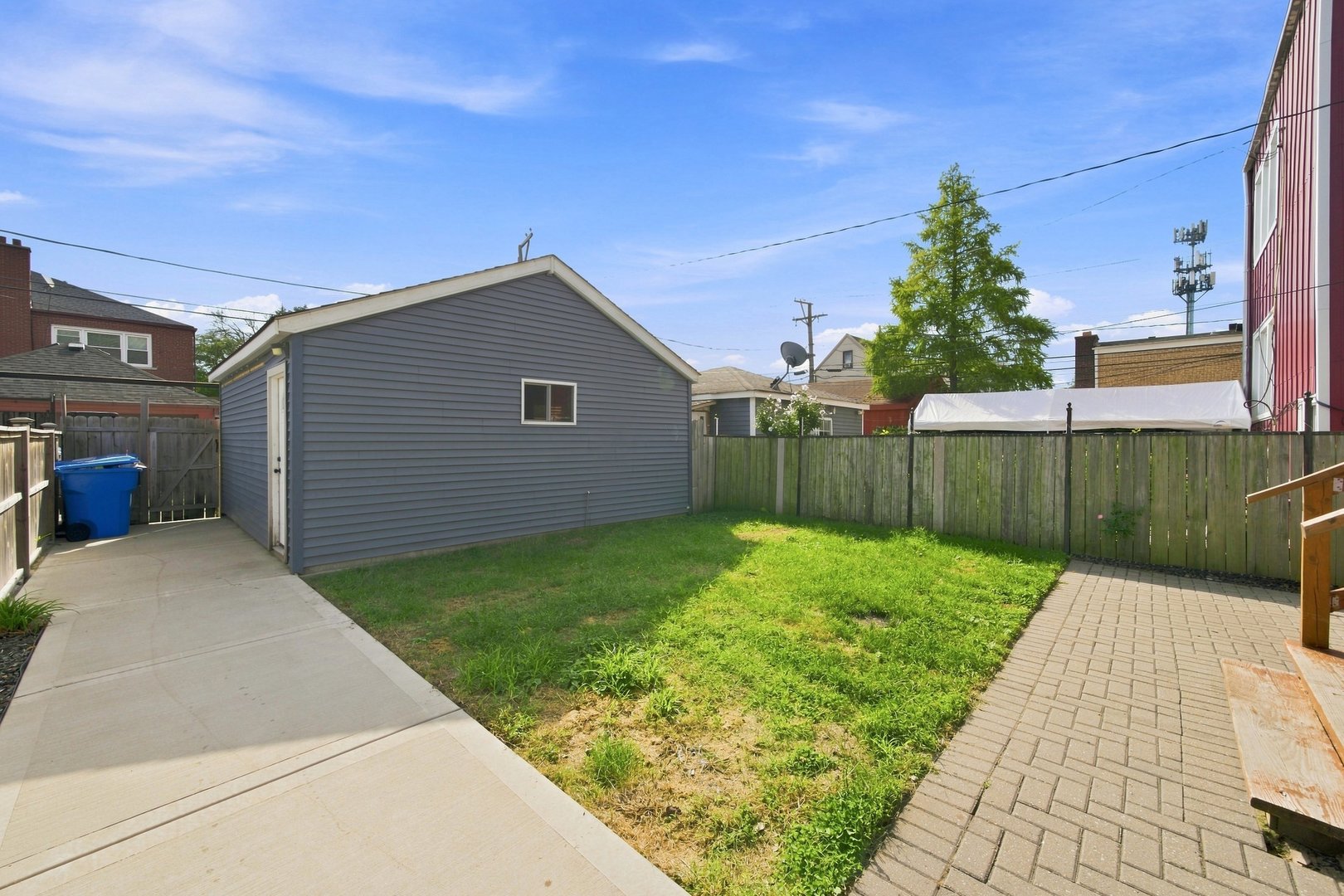 2421 N Marmora Avenue Property Photo 32