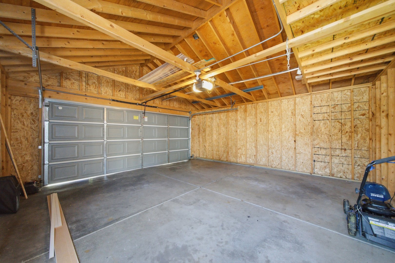 2421 N Marmora Avenue Property Photo 36