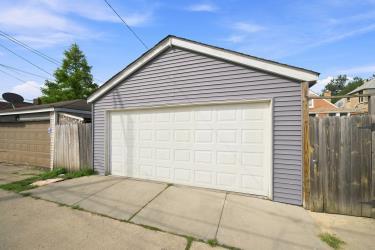 2421 N Marmora Avenue Property Photo 37