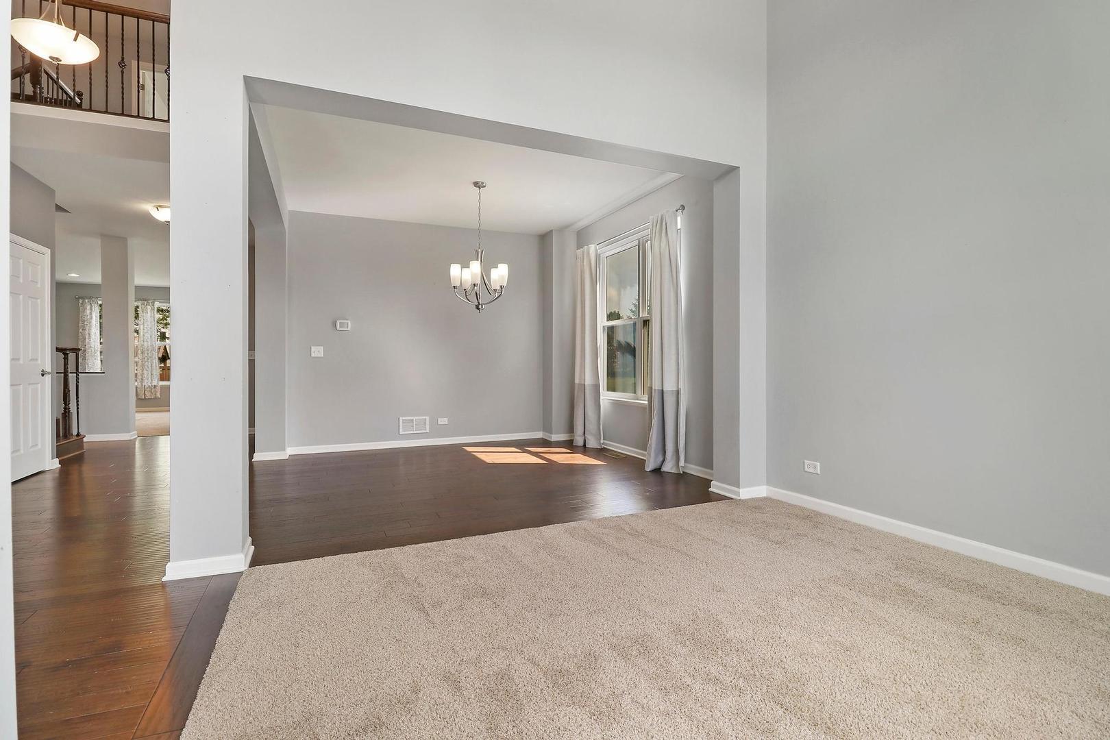 643 Seneca Street Property Photo 5