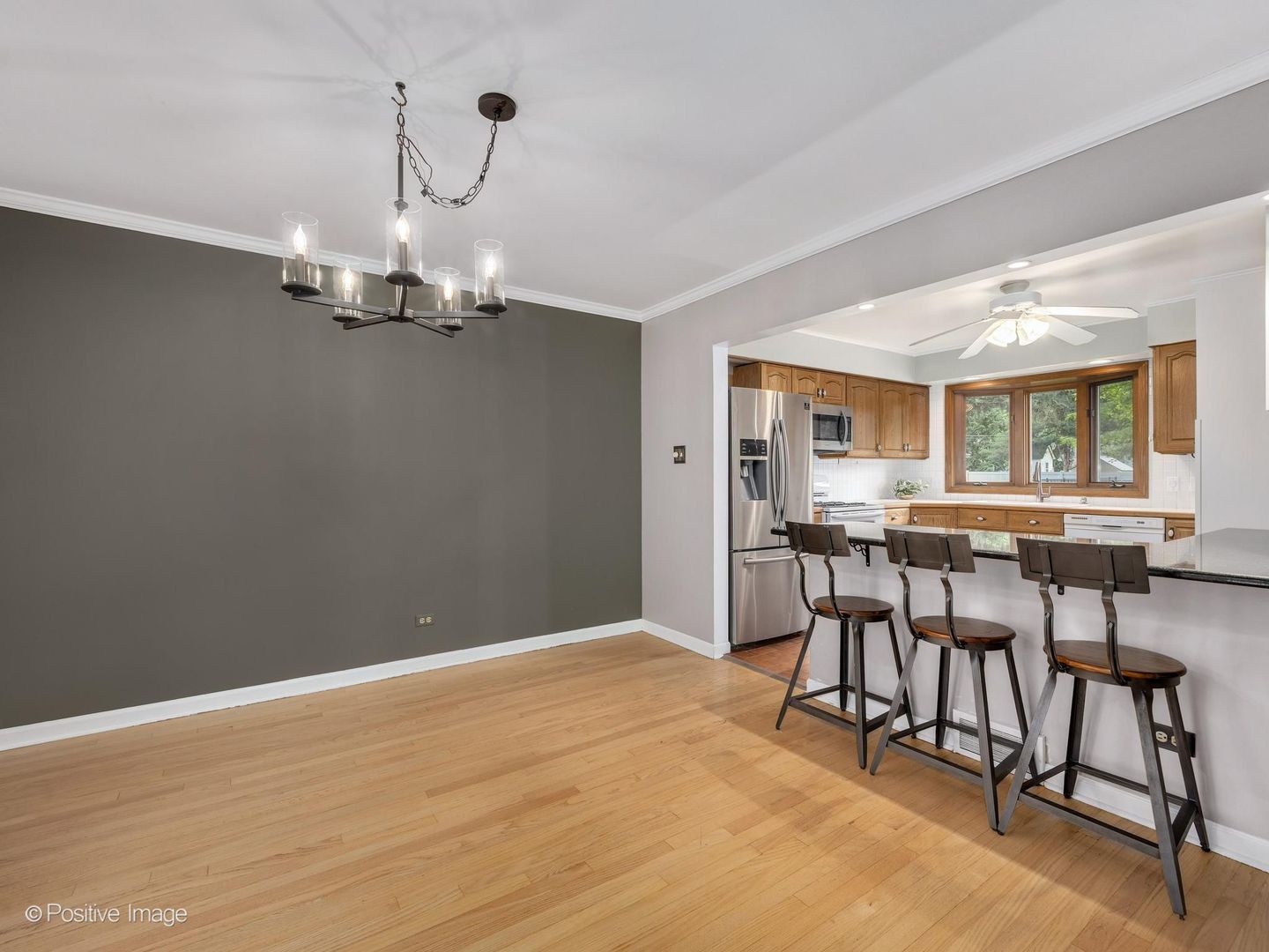113 N Oak Street Property Photo 10