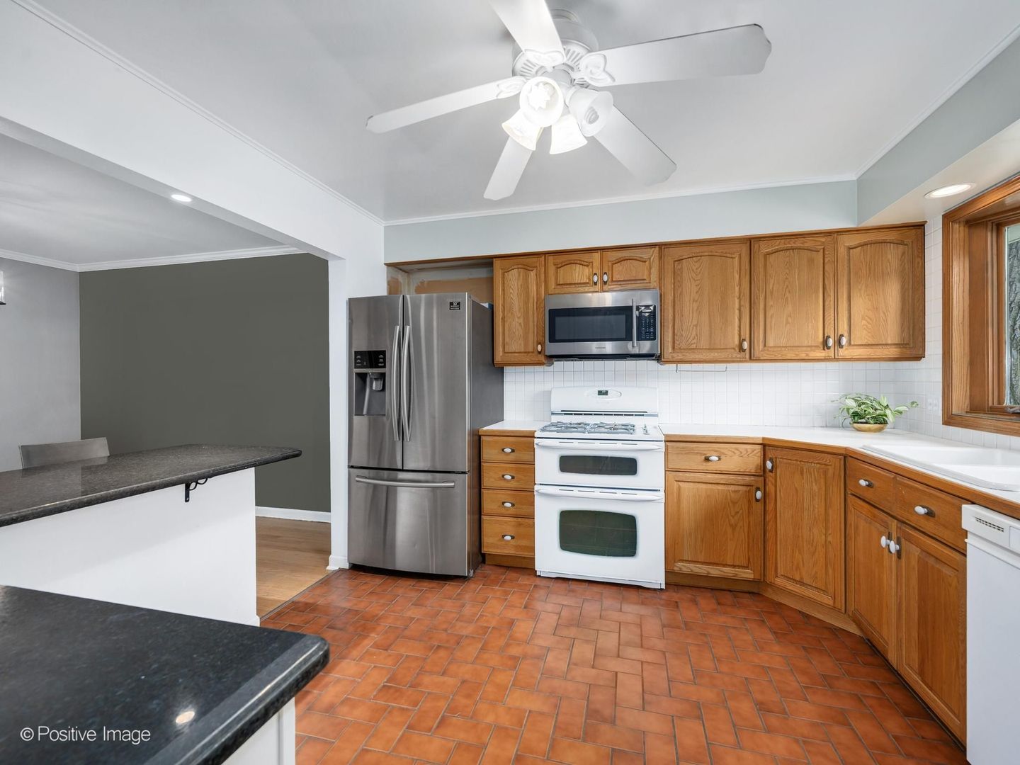 113 N Oak Street Property Photo 14