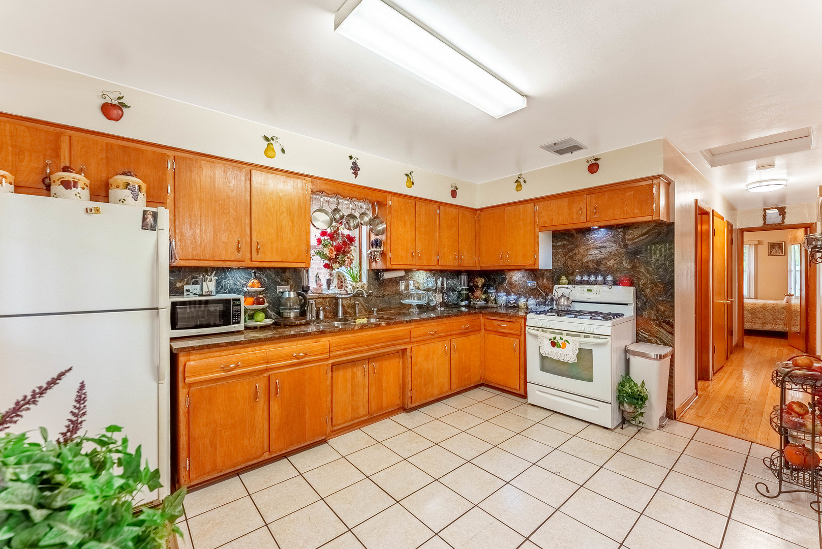 2834 Highland Avenue Property Photo 8