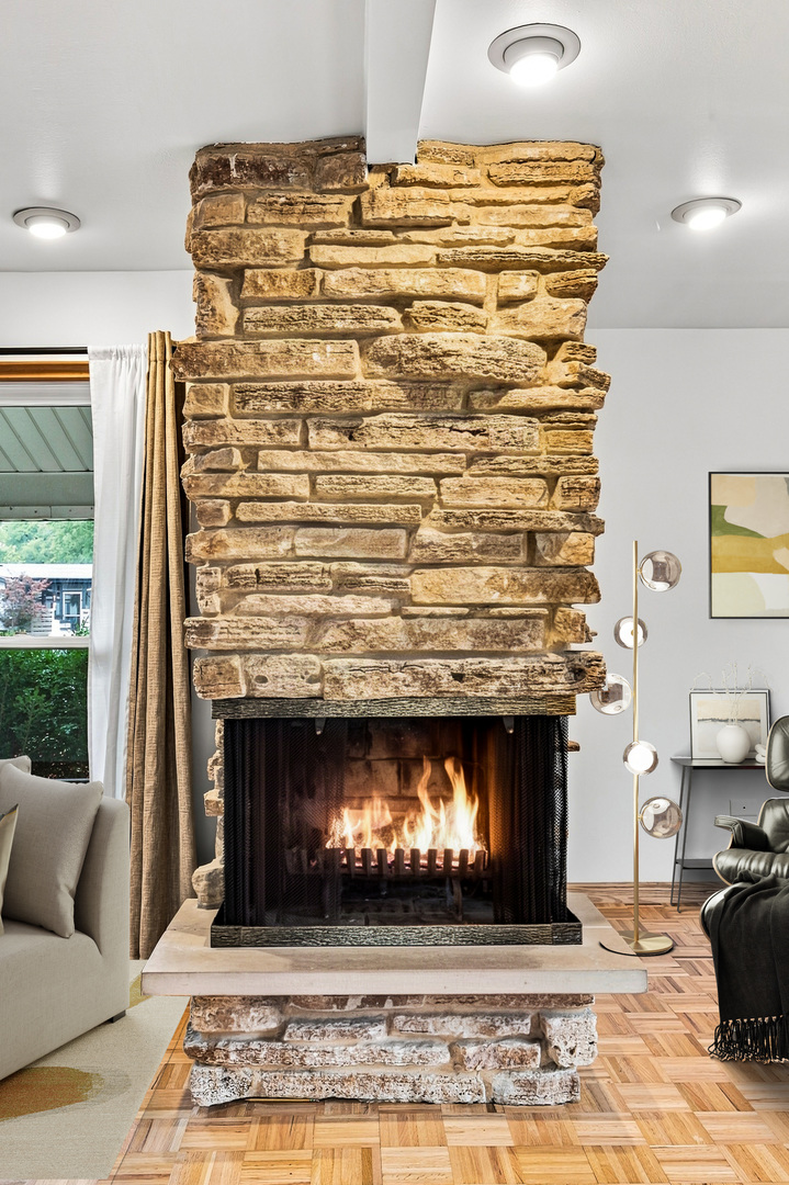 12754270 Property Photo 4