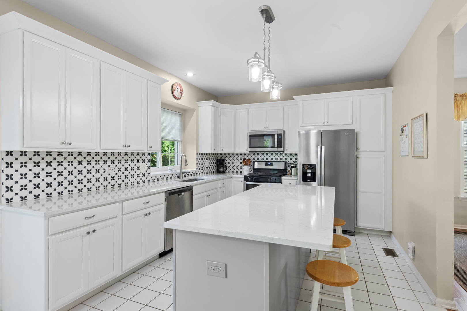 18296 W Meander Drive Property Photo 8