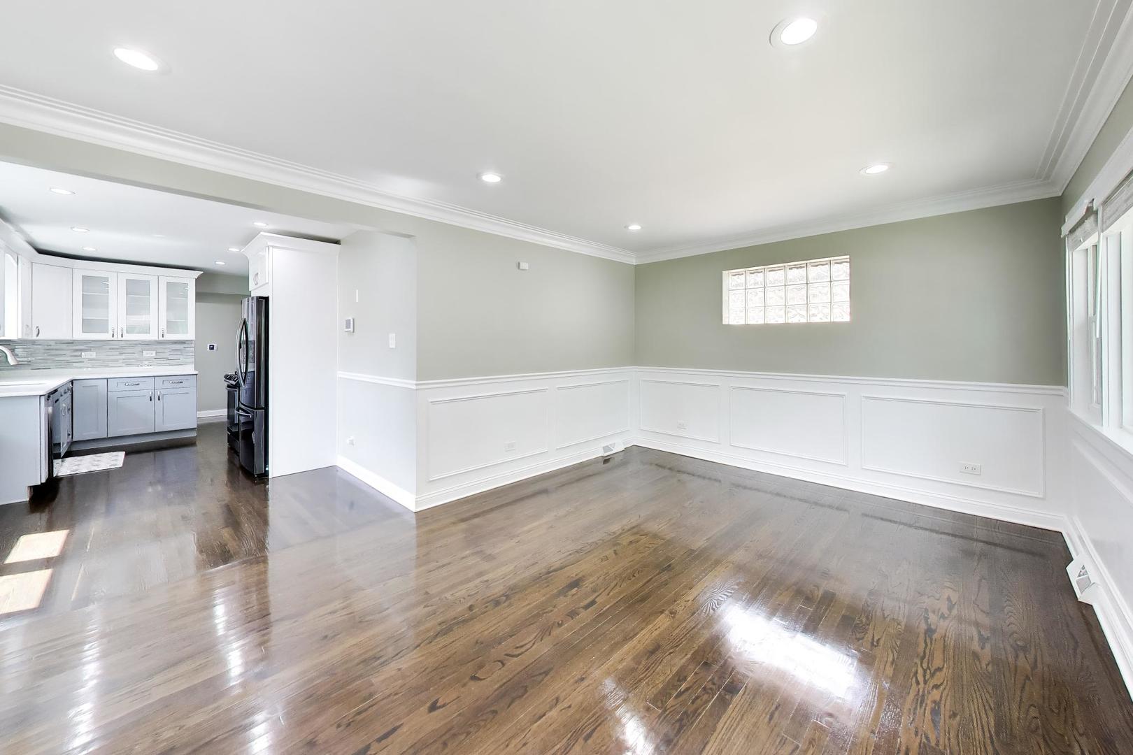 3126 Cuyler Avenue Property Photo 2