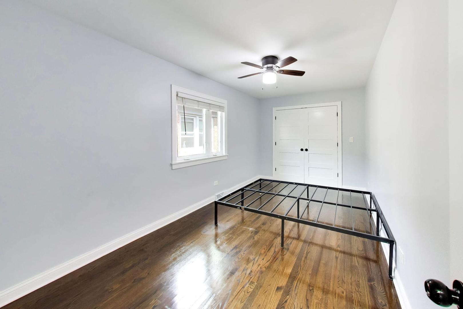 3126 Cuyler Avenue Property Photo 9