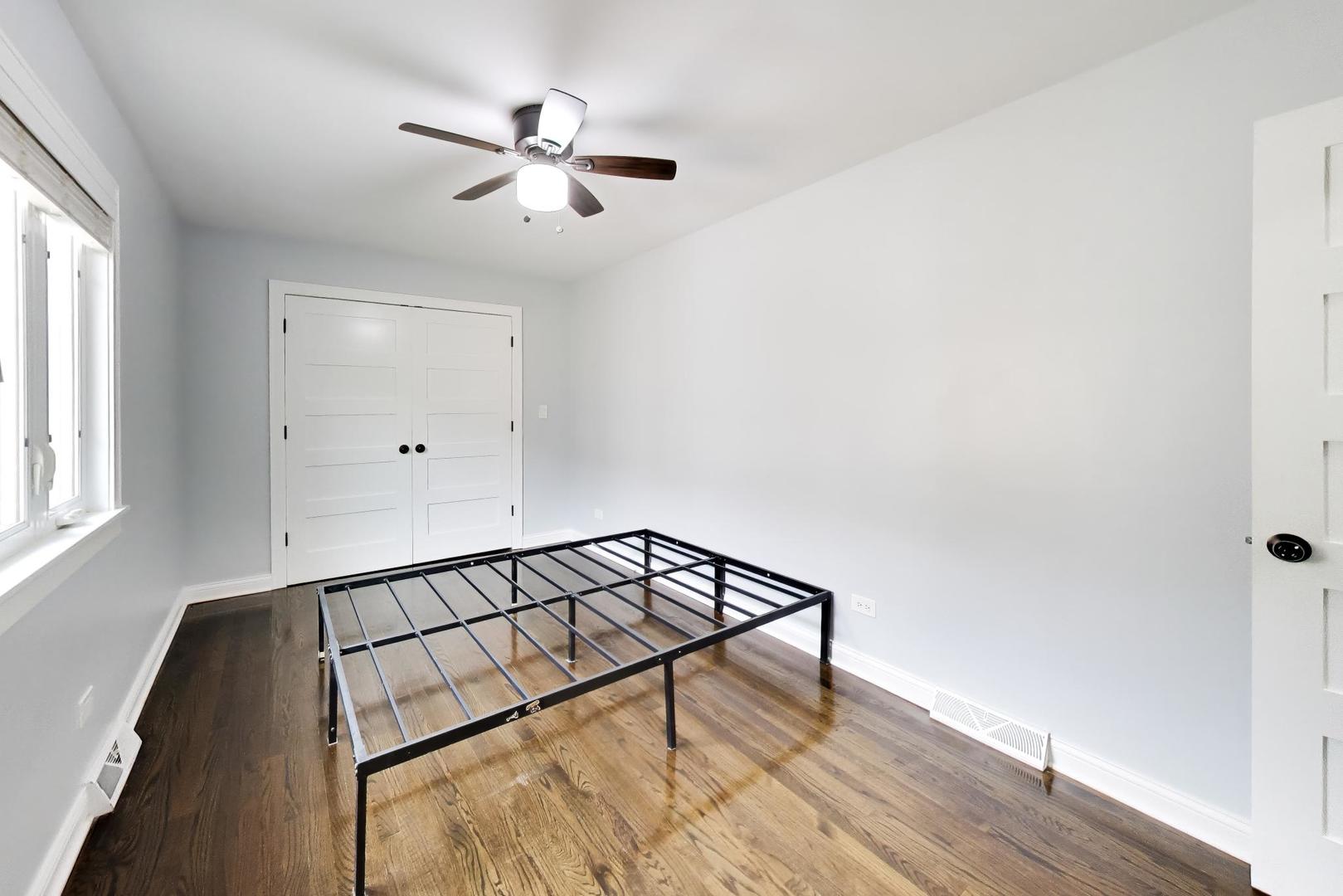 3126 Cuyler Avenue Property Photo 10