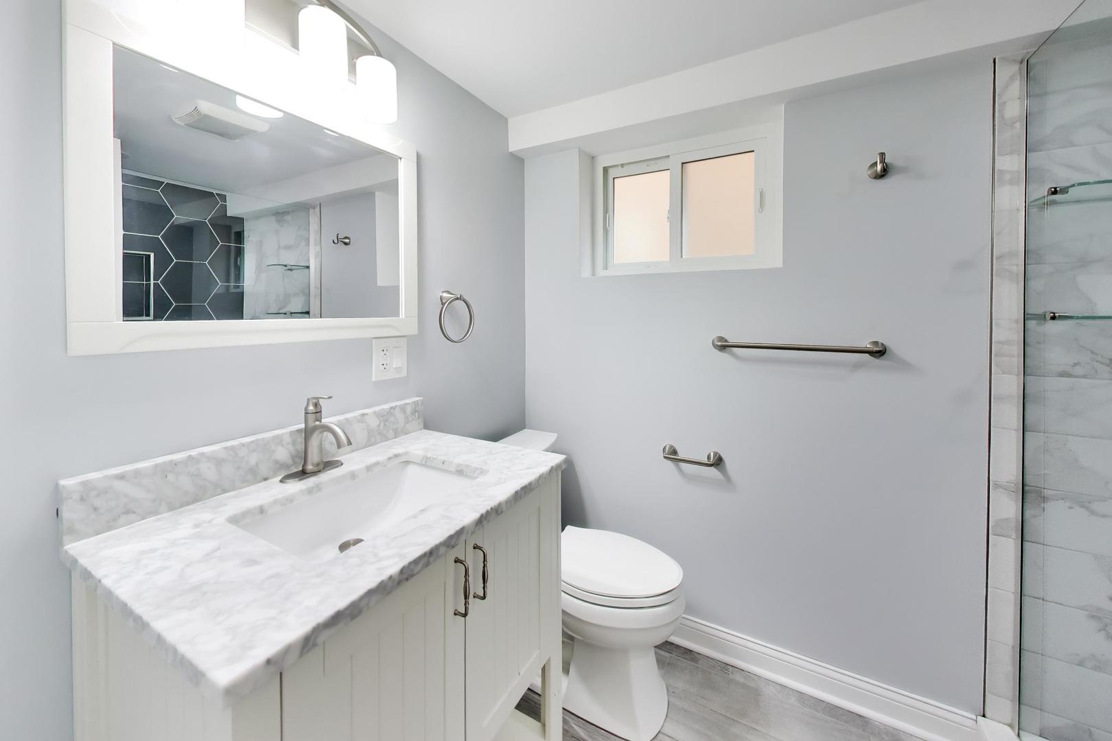 3126 Cuyler Avenue Property Photo 17