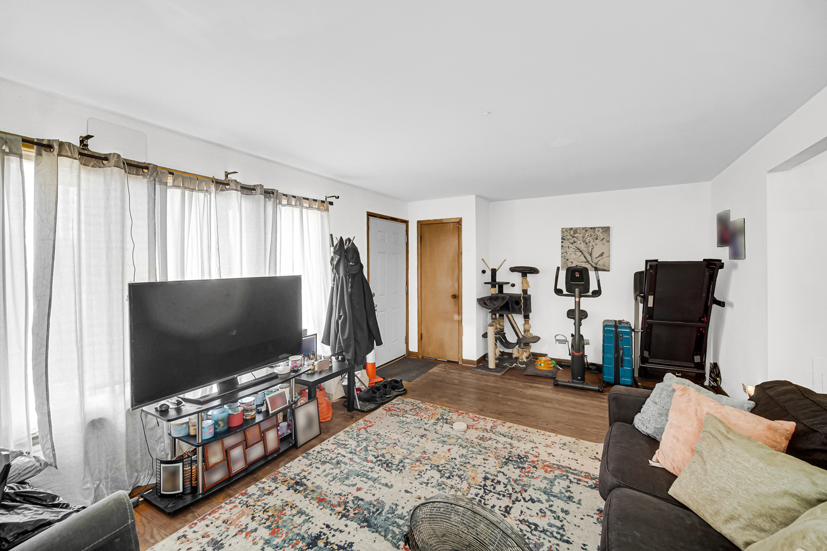 2970 W Columbus Avenue Property Photo 6